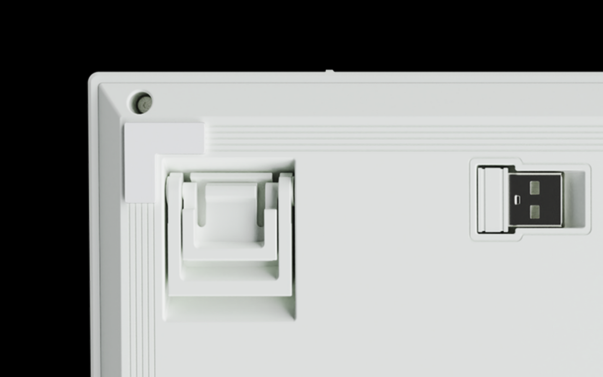 ADJUSTABLE FEET + RECEIVER SLOT